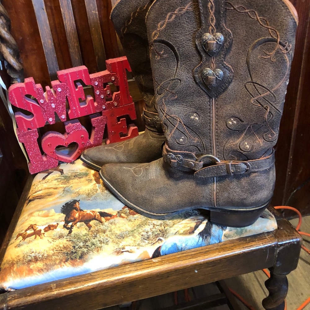 Durango western boots with Hearts!